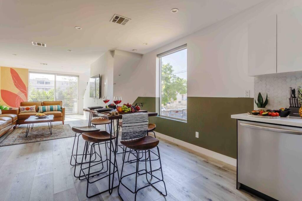 דירות לוס אנג'לס Hollywood Art House With Bright Sunlight מראה חיצוני תמונה
