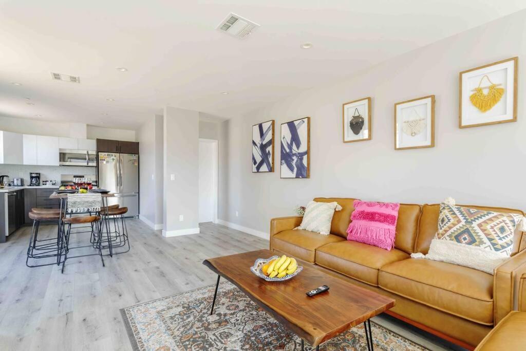 דירות לוס אנג'לס Hollywood Art House With Bright Sunlight מראה חיצוני תמונה
